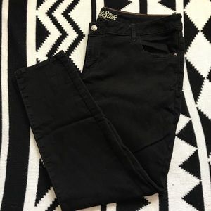 Old Navy Rockstar Black Skinny Jean.